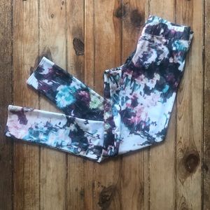 3/$25 AE Hi-Rise Athletic Leggings